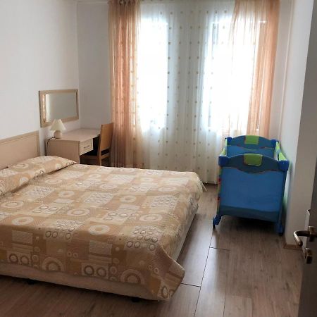 Апартамент В Хотел Стената, Пампорово Apartment Смолян Екстериор снимка