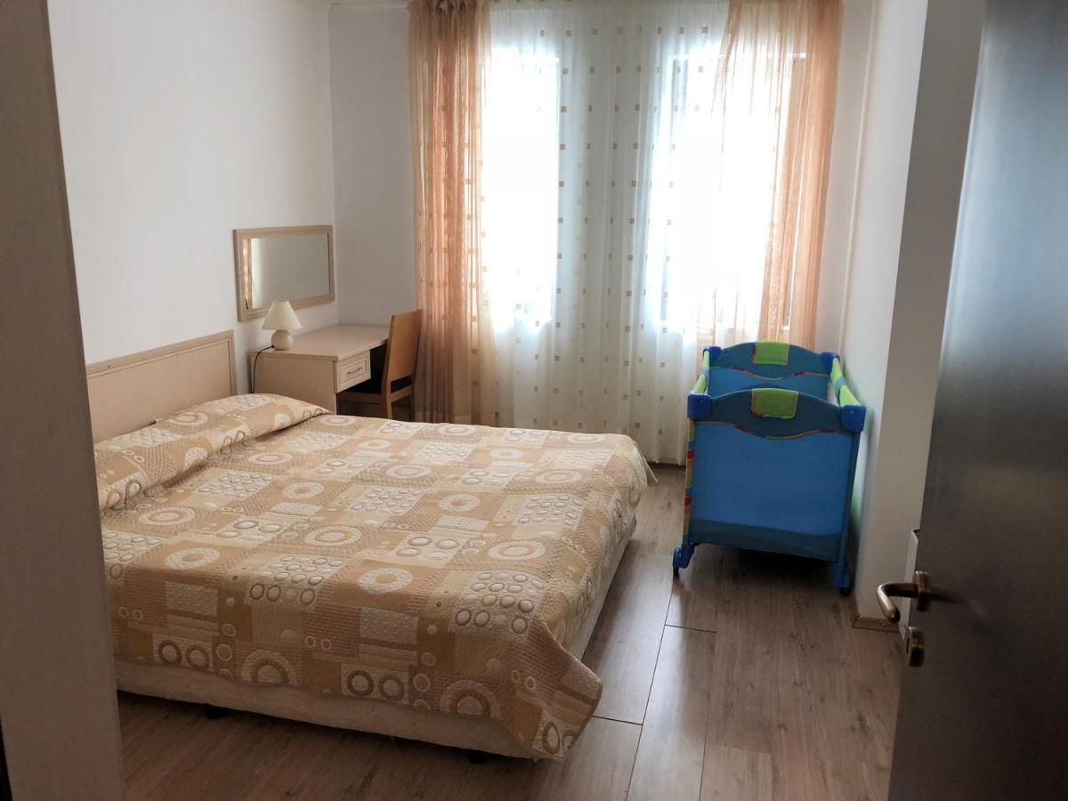 Апартамент В Хотел Стената, Пампорово Apartment Смолян Екстериор снимка